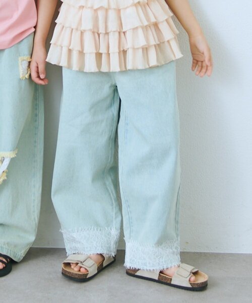 CIAOPANIC TYPY(チャオパニックティピー)の「【KIDS】裾レース切替ワイドデニム(デニムパンツ・キッズ・サックスブルー・SMALL/MEDIUM/LARGE/X-LARGE/XX-LARGE)」の4枚目の写真