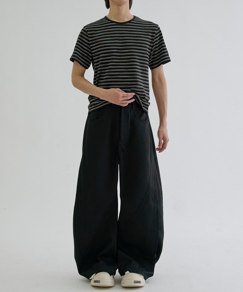 EPNK(イーピーエヌケー)の「Switch seam flare slacks / スイッチシームフレアスラックス(スラックス・メンズ・チャコールグレー/ブラック・SMALL/LARGE/MEDIUM)」の9枚目の写真