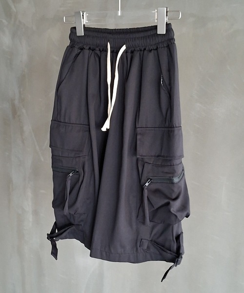WESTBOY(ウエストボーイ)の「ストリート マルチポケット ストラップ カーゴショーツ WO26S14PT15(その他パンツ・メンズ・ブラック・XL/M/L)」の15枚目の写真