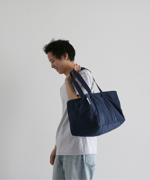 LINDER SPORT(リンダースポーツ)の「LINDER SPORT Duffle bag(ドラムバッグ・メンズ・レッド/ネイビー・OS)」の3枚目の写真