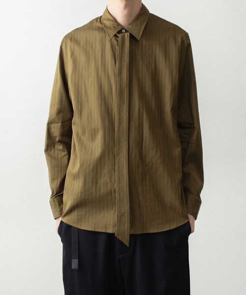 ATTACHMENT（アタッチメント）の「コットン シャドーストライプ ブロード ナロータイ L/S シャツ / CO SHADOW STRIPE BROAD NARROW TIE L/S SHIRT（シャツ/ブラウス・メンズ・オフホワイト/ブラック/カーキ・1/3/2/4）」の4枚目の写真