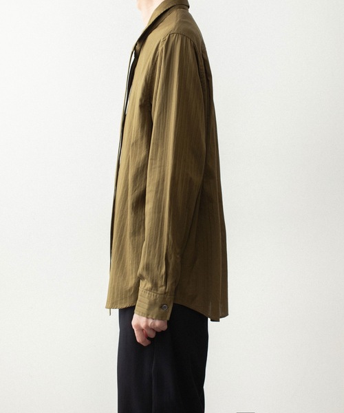 ATTACHMENT（アタッチメント）の「コットン シャドーストライプ ブロード ナロータイ L/S シャツ / CO SHADOW STRIPE BROAD NARROW TIE L/S SHIRT（シャツ/ブラウス・メンズ・オフホワイト/ブラック/カーキ・1/3/2/4）」の7枚目の写真