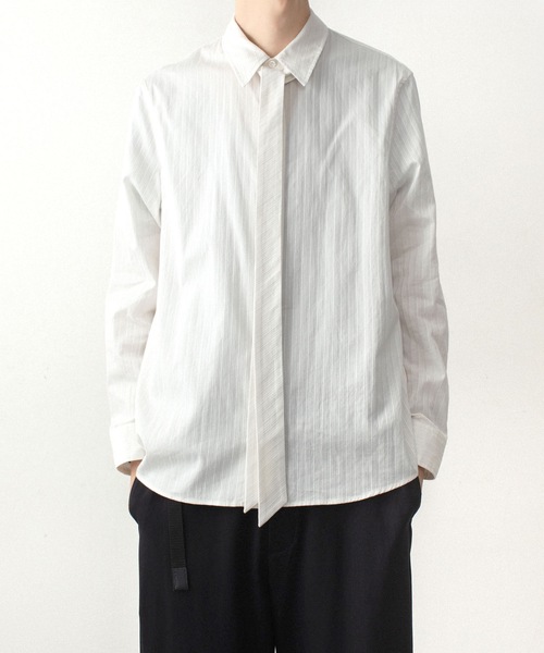 ATTACHMENT（アタッチメント）の「コットン シャドーストライプ ブロード ナロータイ L/S シャツ / CO SHADOW STRIPE BROAD NARROW TIE L/S SHIRT（シャツ/ブラウス・メンズ・オフホワイト/ブラック/カーキ・1/3/2/4）」の16枚目の写真