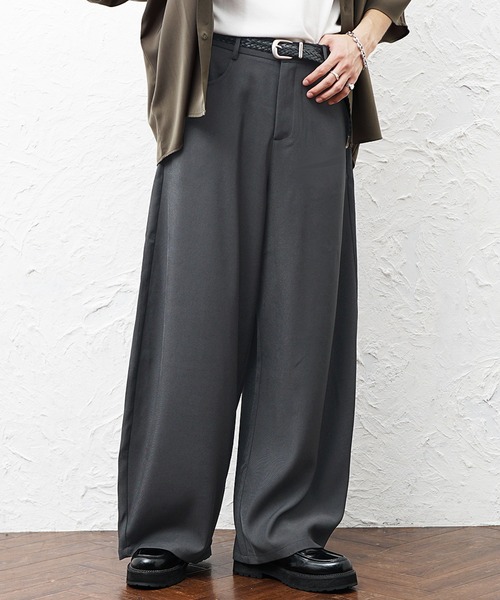 MinoriTY(マイノリティ)の「【MinoriTY】とろみカーブスラックス メンズ 春服 夏服 ワイド(チノパンツ・メンズ・アイボリー/ブラック/チャコール・M/S/L)」の3枚目の写真