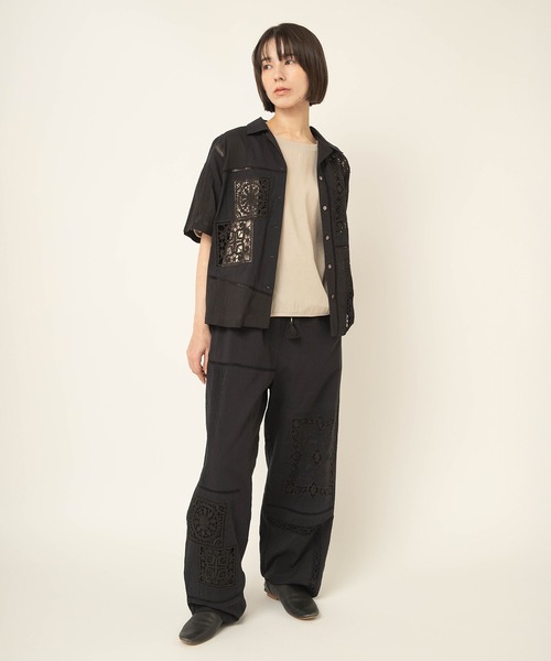 RNA-N(アールエヌエーエヌ)の「B2978 リブコンビヘムカーブプルオーバー(Tシャツ/カットソー・レディース・グレイッシュベージュ/ブラック/レッド・FREE)」の7枚目の写真