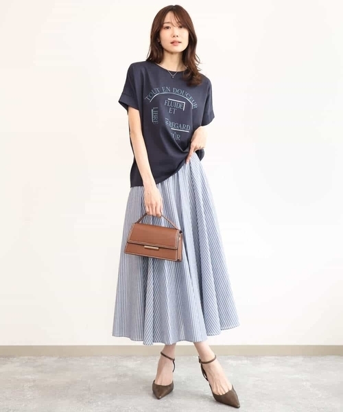 MK MICHEL KLEIN（エムケーミッシェルクラン）の「[UVカット/接触冷感/洗える]デザインロゴTシャツ（Tシャツ/カットソー・レディース・ネイビー/ホワイト・38）」の6枚目の写真