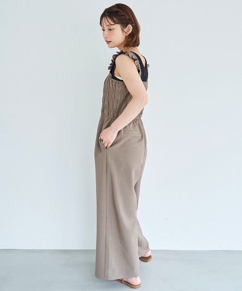 mil(ミル)の「シャーリング サロペット【587228】(サロペット/オーバーオール・レディース・ブラウン/ブラック/グレイッシュベージュ・S/XS)」の13枚目の写真