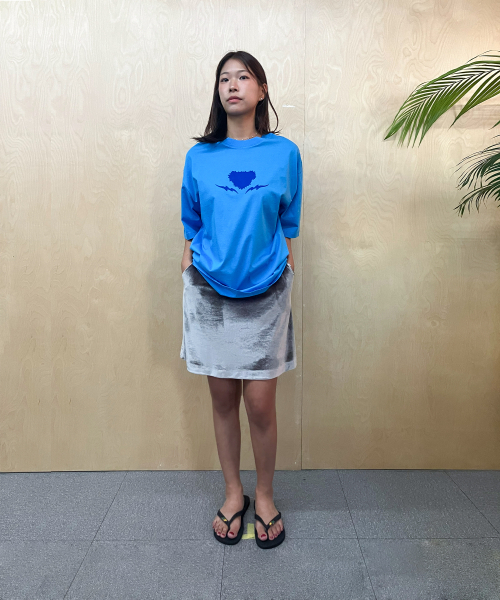 COTTONREBIRTHCLUB（コットンリバースクラブ）の「ボクシーサンダーグラフィックTシャツ（ブルー）（Tシャツ/カットソー・レディース・その他・FREE）」の7枚目の写真