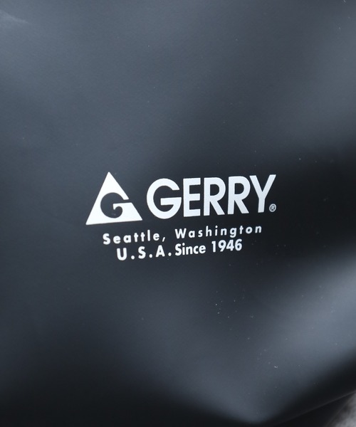 GERRY（ジェリー）の「GERRY 撥水加工 ボトル外側収納 ショルダーバッグ BAG 男女兼用（ショルダーバッグ・メンズ・ブラック・FREE）」の5枚目の写真
