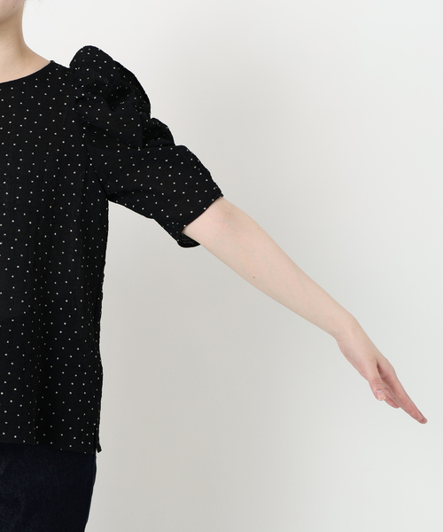 SLOBE IENA(スローブイエナ)の「《WEB限定カラーあり/追加》シアードット袖ボリュームブラウス(シャツ/ブラウス・レディース・ネイビー/ホワイト/ブラック・FREE)」の11枚目の写真