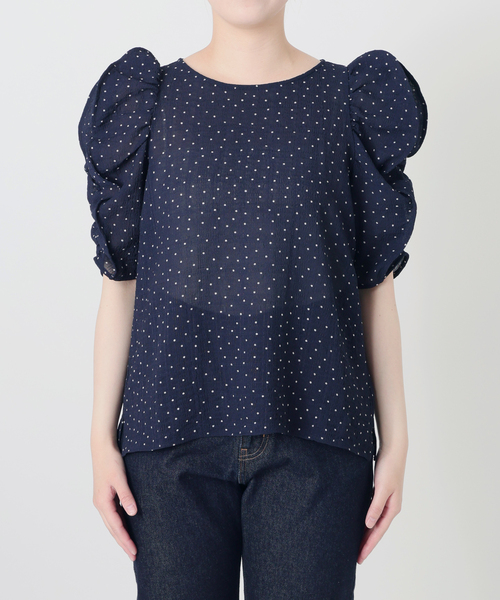 SLOBE IENA(スローブイエナ)の「《WEB限定カラーあり/追加》シアードット袖ボリュームブラウス(シャツ/ブラウス・レディース・ネイビー/ホワイト/ブラック・FREE)」の5枚目の写真