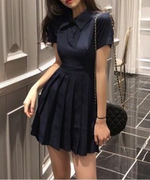 ポロ襟プリーツ半袖ミニワンピース
