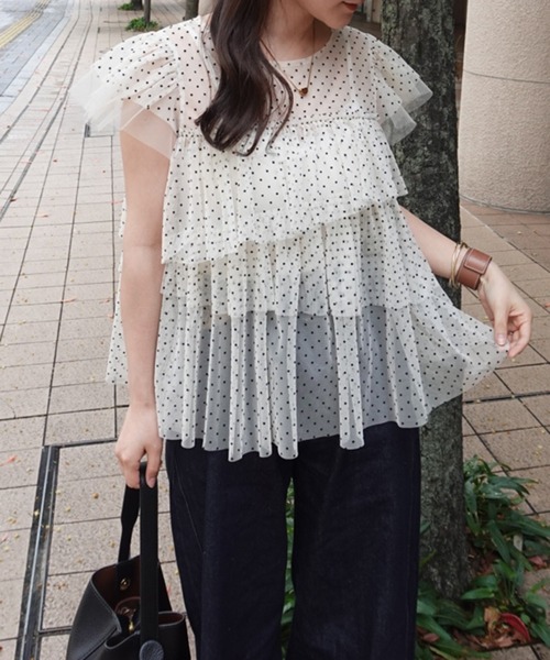 apres jour clair(アプレジュールクレア)の「【apres jour clair】アソートチュールティアードトップス(シャツ/ブラウス・レディース・ホワイト系その他/ブラウン系その他/アイボリー/ブラック/オレンジ系その他・フリー/X-LARGE)」の1枚目の写真
