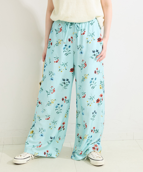 Simplicite(サンプリシテ)の「手洗い可 / ボタニカル柄パンツ(その他パンツ・レディース・ネイビー/スカイブルー/イエロー・FREE)」の13枚目の写真