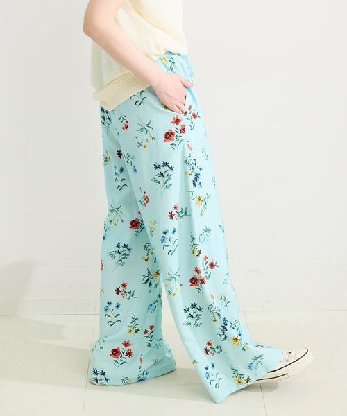 Simplicite(サンプリシテ)の「手洗い可 / ボタニカル柄パンツ(その他パンツ・レディース・ネイビー/スカイブルー/イエロー・FREE)」の15枚目の写真