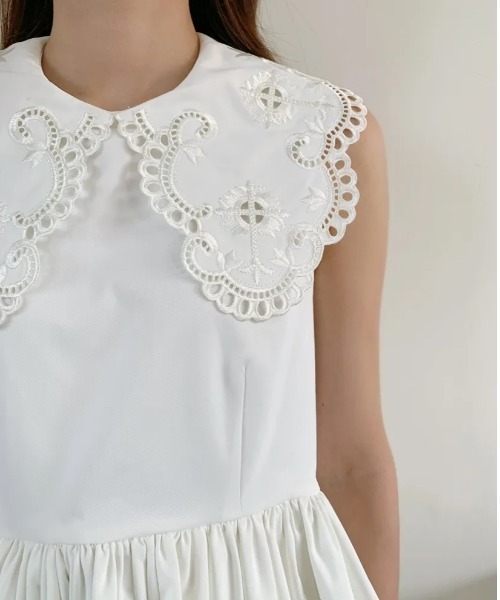 BIRTHDAY BASH(バースデイバッシュ)の「LACE COLLAR NS TOPS(レースカラーNSトップス)(シャツ/ブラウス・レディース・ブラック/ホワイト・MEDIUM/SMALL)」の8枚目の写真
