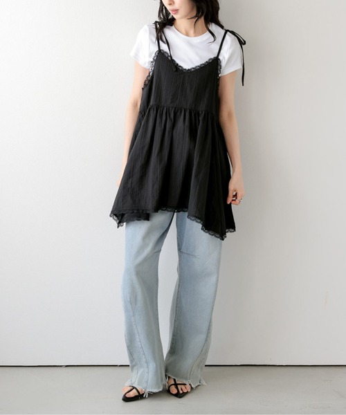 La-gemme(ラジェム)の「レース×リボンキャミソールチュニック(シャツ/ブラウス・レディース・ホワイト/ブラック・フリー)」の1枚目の写真