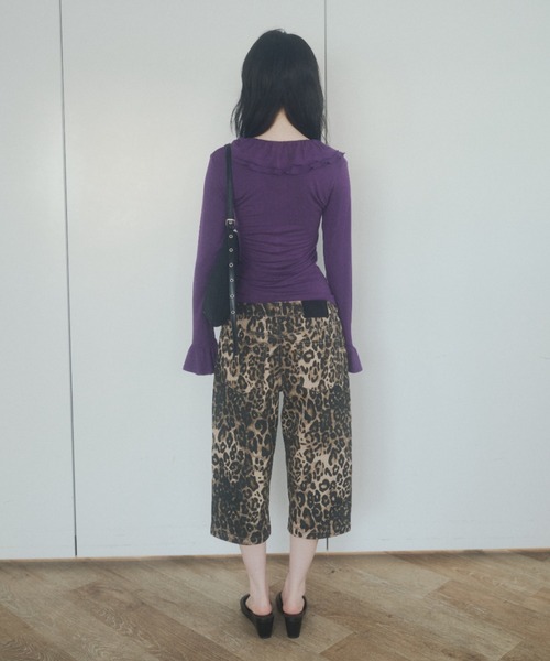 chernyy（チェルニー）の「chernyy low-waist cotton capri pants / ローウエストコットンカプリパンツ（その他パンツ・レディース・レオパード/ブラック・LARGE/MEDIUM/SMALL）」の14枚目の写真