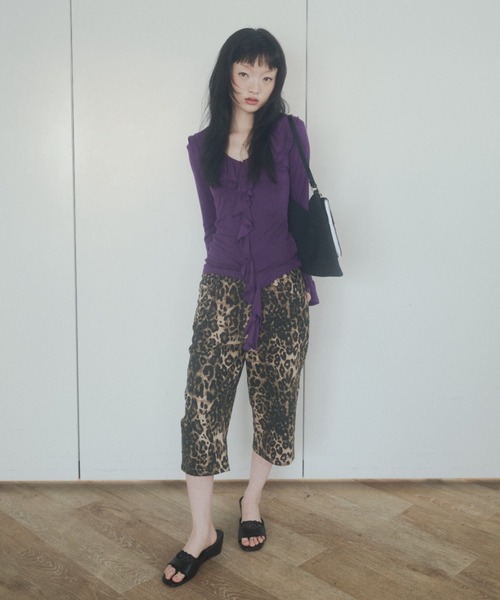 chernyy（チェルニー）の「chernyy low-waist cotton capri pants / ローウエストコットンカプリパンツ（その他パンツ・レディース・レオパード/ブラック・LARGE/MEDIUM/SMALL）」の13枚目の写真