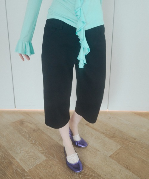 chernyy（チェルニー）の「chernyy low-waist cotton capri pants / ローウエストコットンカプリパンツ（その他パンツ・レディース・レオパード/ブラック・LARGE/MEDIUM/SMALL）」の19枚目の写真
