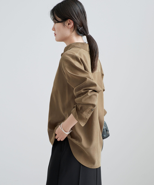 IENA(イエナ)の「《/手洗い可》フィブリルキュプラミックスシャツ(シャツ/ブラウス・レディース・チャコールグレー/カーキ・FREE)」の18枚目の写真