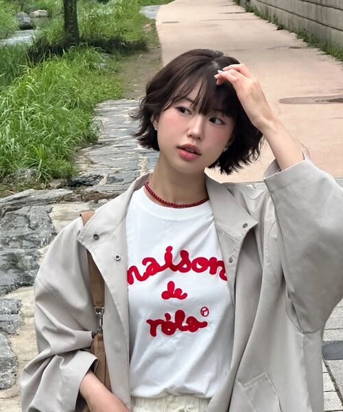 ROLAROLA(ロラロラ)の「MAISON DE ROLA 刺繍 T シャツ ネイビー(Tシャツ/カットソー・レディース・ネイビー・SMALL/MEDIUM/X-SMALL)」の5枚目の写真