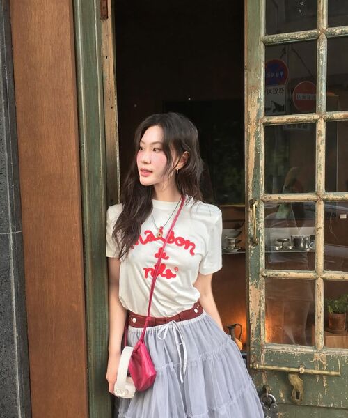 ROLAROLA(ロラロラ)の「MAISON DE ROLA 刺繍 T シャツ ネイビー(Tシャツ/カットソー・レディース・ネイビー・SMALL/MEDIUM/X-SMALL)」の14枚目の写真
