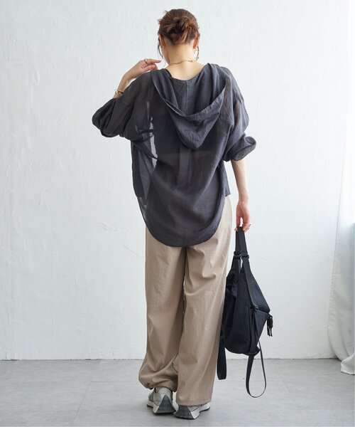 ikka(イッカ)の「シアーシャツパーカー(シャツ/ブラウス・レディース・ブラウン/カーキ/チャコール・L/M)」の8枚目の写真
