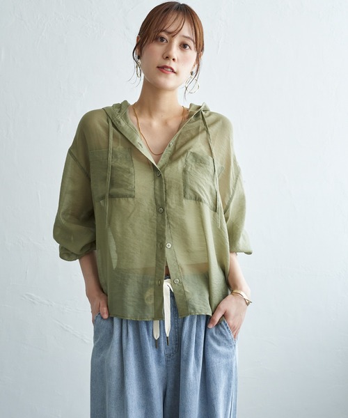 ikka(イッカ)の「シアーシャツパーカー(シャツ/ブラウス・レディース・ブラウン/カーキ/チャコール・L/M)」の1枚目の写真