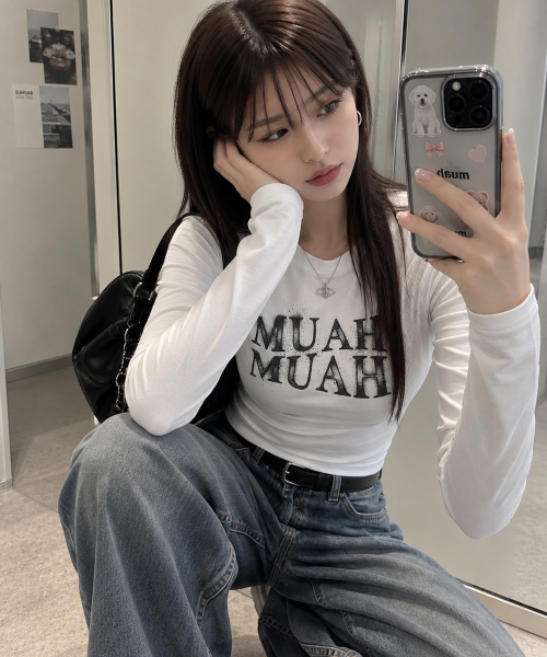 muahmuah（ムーアムーア）の「スプレーウェーブ 長袖Tシャツ [ホワイト]（Tシャツ/カットソー・レディース・その他・FREE）」の2枚目の写真