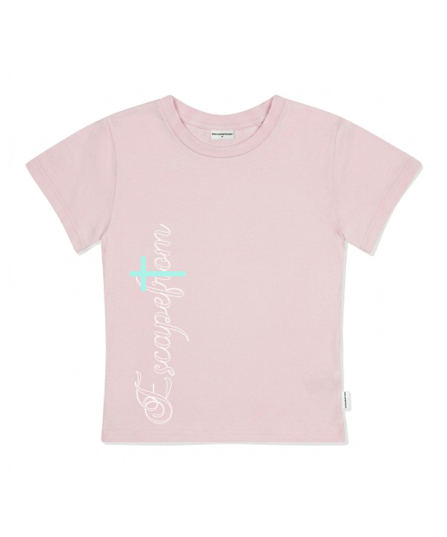 ESCAPEFROM(エスケープフロム)の「バーティカルロゴプリントスリムフィット半袖Tシャツピンク(Tシャツ/カットソー・レディース・その他・LARGE/MEDIUM)」の1枚目の写真