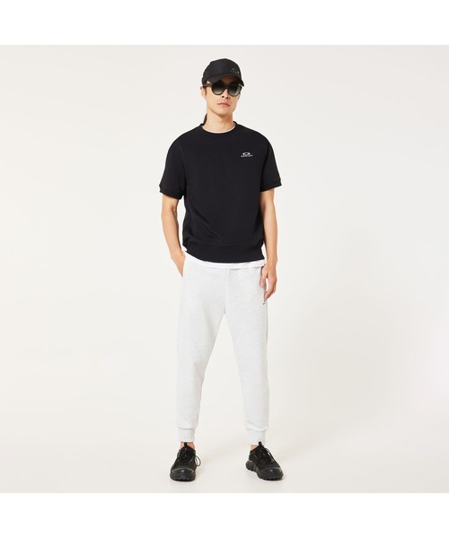 OAKLEY(オークリー)の「オークリー FOUNDATIONAL FLEECE S/S CREW 1.0 トップス/ スポーツ・トレーニング/OAKLEY(その他トップス・メンズ・ブラック・L/M/S)」の3枚目の写真