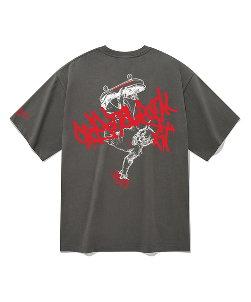 SPITXIT（スピットシット）の「スピットシット x オリジナルパンク パンクトリック 半袖Tシャツ 5カラー（Tシャツ/カットソー・メンズ・ブラック/ネイビー/ホワイト/グレー/ベージュ・MEDIUM/SMALL/LARGE/X-LARGE）」の3枚目の写真