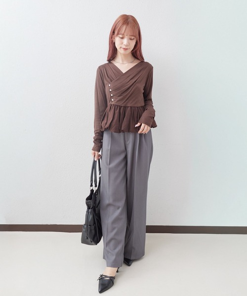 archives（アルシーヴ）の「【ＯＮかわ】タックドレープバルーンドッキングＴＯＰＳ（Tシャツ/カットソー・レディース・ブラック/ブラウン/グレー/オフホワイト・MEDIUM）」の9枚目の写真