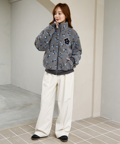 MARY QUANT(マリークワント)の「MARY QUANT × PUBLUX/マリークワント 別注 相良 ワッペン 花柄 ボアブルゾン 限定展開(ブルゾン・レディース・グレー/ブラウン/ベージュ・フリ-)」の10枚目の写真