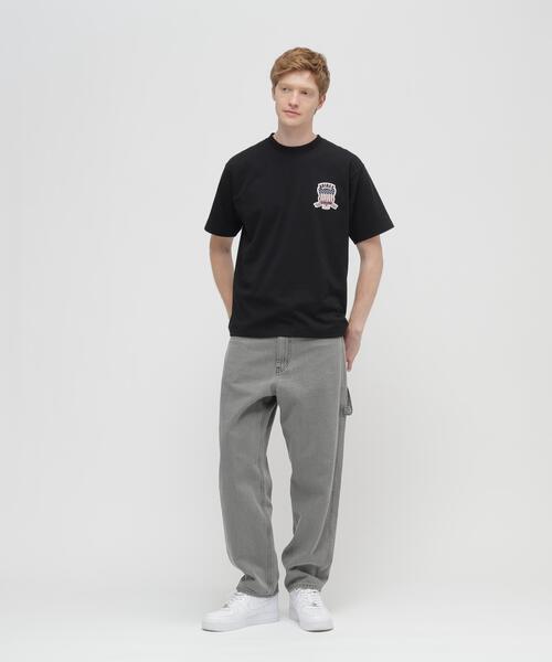 AVIREX(アヴィレックス)の「SIGNATURE VARSITY LOGO T-SHIRT / シグネチャーバーシティー ロゴ 半袖Tシャツ / AVIREX / アヴィレックス(Tシャツ/カットソー・メンズ・ホワイト/ブラック/レッド/ブルー・MEDIUM/LARGE/X-LARGE/XX-LARGE)」の6枚目の写真