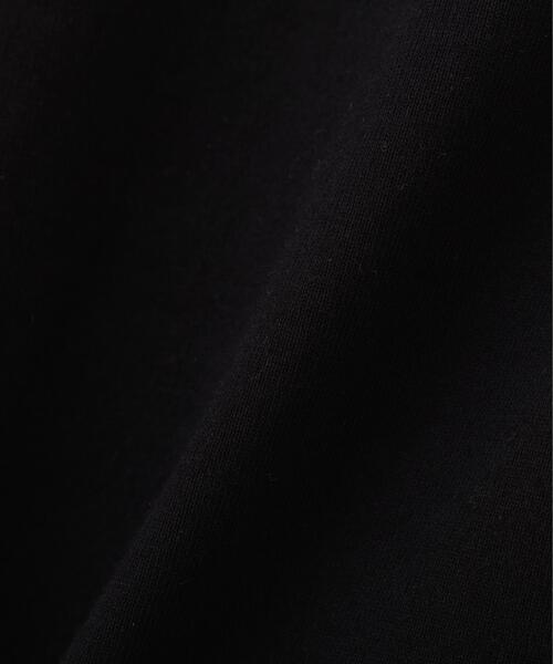 AVIREX(アヴィレックス)の「SIGNATURE VARSITY LOGO T-SHIRT / シグネチャーバーシティー ロゴ 半袖Tシャツ / AVIREX / アヴィレックス(Tシャツ/カットソー・メンズ・ホワイト/ブラック/レッド/ブルー・MEDIUM/LARGE/X-LARGE/XX-LARGE)」の10枚目の写真