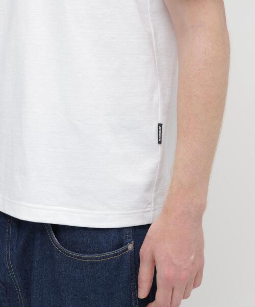 AVIREX(アヴィレックス)の「SIGNATURE VARSITY LOGO T-SHIRT / シグネチャーバーシティー ロゴ 半袖Tシャツ / AVIREX / アヴィレックス(Tシャツ/カットソー・メンズ・ホワイト/ブラック/レッド/ブルー・MEDIUM/LARGE/X-LARGE/XX-LARGE)」の18枚目の写真