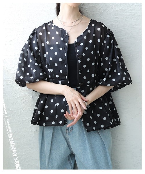 Sawa a la mode(サワアラモード)の「ドット柄シアーペプラムブラウス(シャツ/ブラウス・レディース・ブラック・FREE)」の16枚目の写真