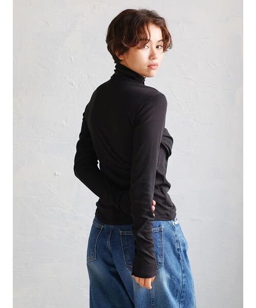 FIKA.(フィーカ)の「LightPrib T/N LStee(Tシャツ/カットソー・レディース・オフホワイト/オレンジ系1/ブラック・FREE)」の14枚目の写真