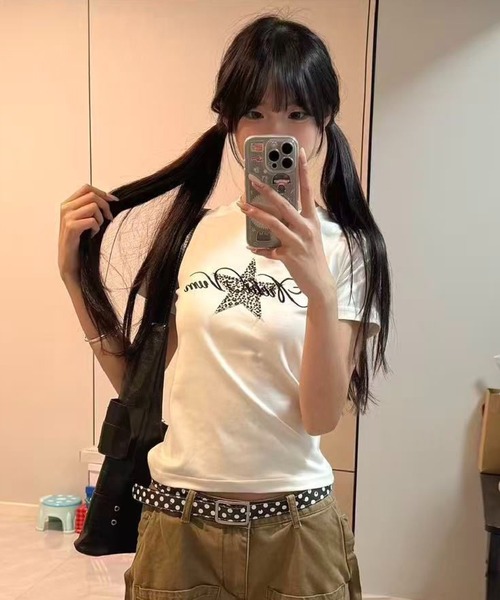 HALEY PESCA(ヘーリーペスカ)の「HALEY PESCA/レオパード柄星グラフィックプリントTシャツ(Tシャツ/カットソー・レディース・ホワイト・SMALL)」の5枚目の写真