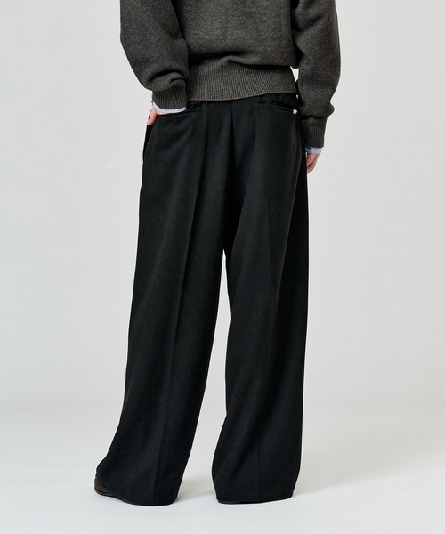 WETTEMPT（ウィテンプト）の「FLANNEL 2 TUCK SLACKS / フランネル2タックスラックス（スラックス・メンズ・ブラック/チャコールグレー・MEDIUM/LARGE/SMALL）」の9枚目の写真