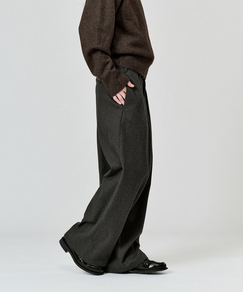 WETTEMPT（ウィテンプト）の「FLANNEL 2 TUCK SLACKS / フランネル2タックスラックス（スラックス・メンズ・ブラック/チャコールグレー・MEDIUM/LARGE/SMALL）」の21枚目の写真