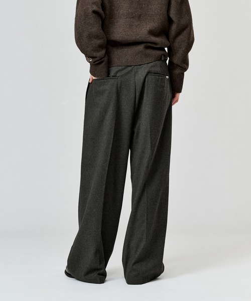 WETTEMPT（ウィテンプト）の「FLANNEL 2 TUCK SLACKS / フランネル2タックスラックス（スラックス・メンズ・ブラック/チャコールグレー・MEDIUM/LARGE/SMALL）」の22枚目の写真