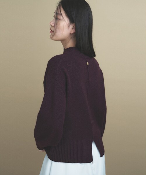 cloenc(クロエンス)の「【美フォルム】ラメハイネックニット(ニット/セーター・レディース・ブルーグリーン/ワインレッド/ボルドー/グレー系その他7/ベージュ系その他7/オフホワイト/パープル系1・02)」の6枚目の写真
