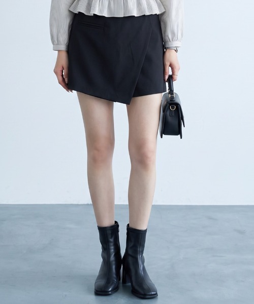 umune(ウムネ)の「細ベルトフキきれいめショートパンツ/スカパン(その他パンツ・レディース・ブラック/ベージュ・S/M)」の12枚目の写真