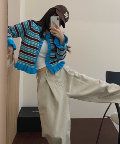 FAVORITO（ファヴォリート）の「ニットボーダートップス（カーディガン/ボレロ・レディース・グレー/ブルー・F）」の9枚目の写真