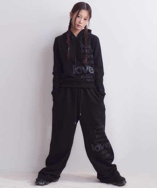 OAFISH(オアフィッシュ)の「レタリングスウェットパンツ ブラック(スウェットパンツ・レディース・その他・1/2)」の2枚目の写真