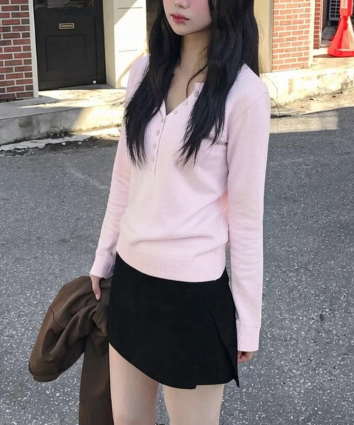 VIVID LADY(ビビッドレディー)の「メロウ ヘンリーネック ニットトップス(ニット/セーター・レディース・チャコールグレー/レッド/ピンク/ネイビー/グリーン/ブラック/ベージュ/ブラウン/ライトブルー/パープル/アイボリー・FREE)」の21枚目の写真