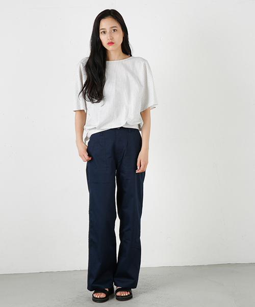 MOUSSY（マウジー）の「MILITARY STRAIGHT PTF（その他パンツ・レディース・カーキ/ネイビー・1/2）」の2枚目の写真